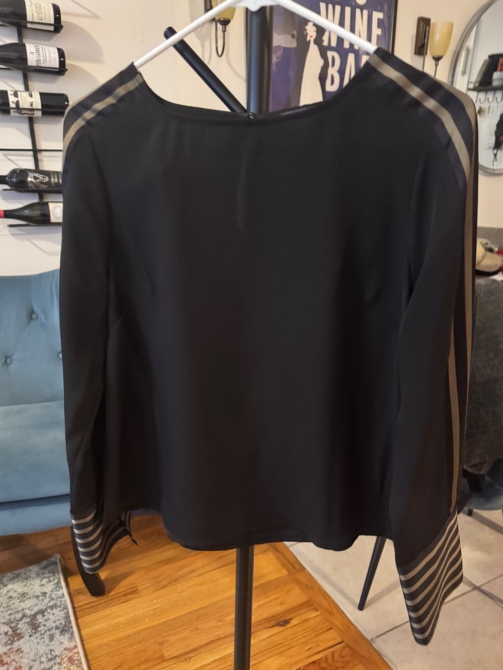Vince Camuto Black Blouse w/Stripe Sleeve Detail